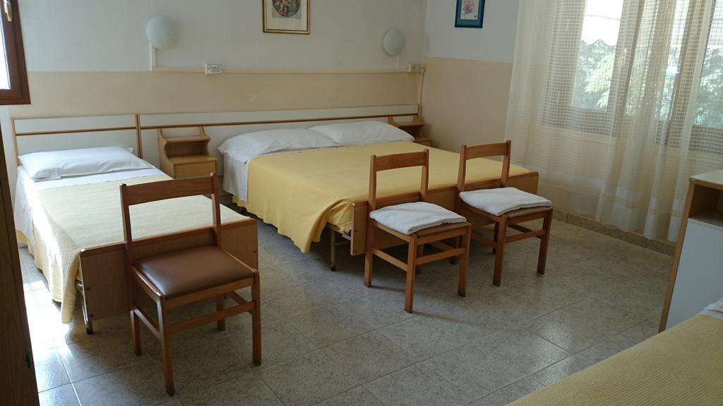 Hotel Sul Ponte Firenze Camera foto
